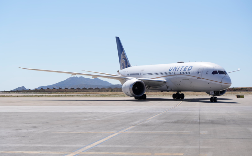ptiseis ellada ameriki usa ipa chicago athens United Airlines
