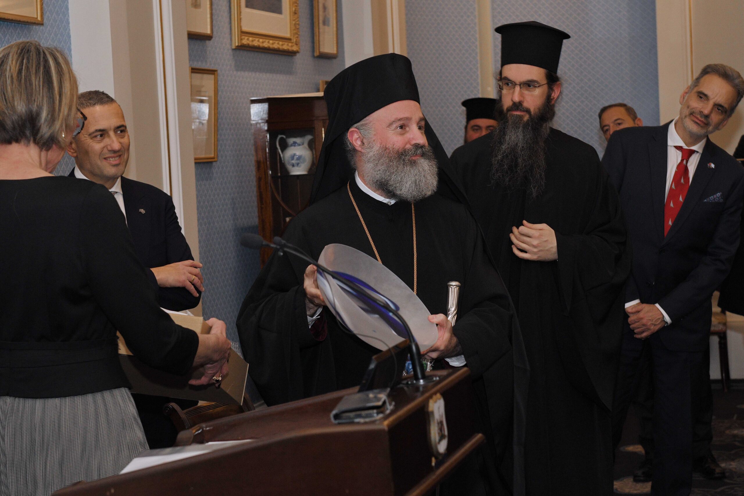 DEKSIOSI IERA ARXIEPISKOPI AUSTRALIAS ADOLOGALA.GR EIDISEIS NEA ARXIEPISKOPOS MAKARIOS (3)
