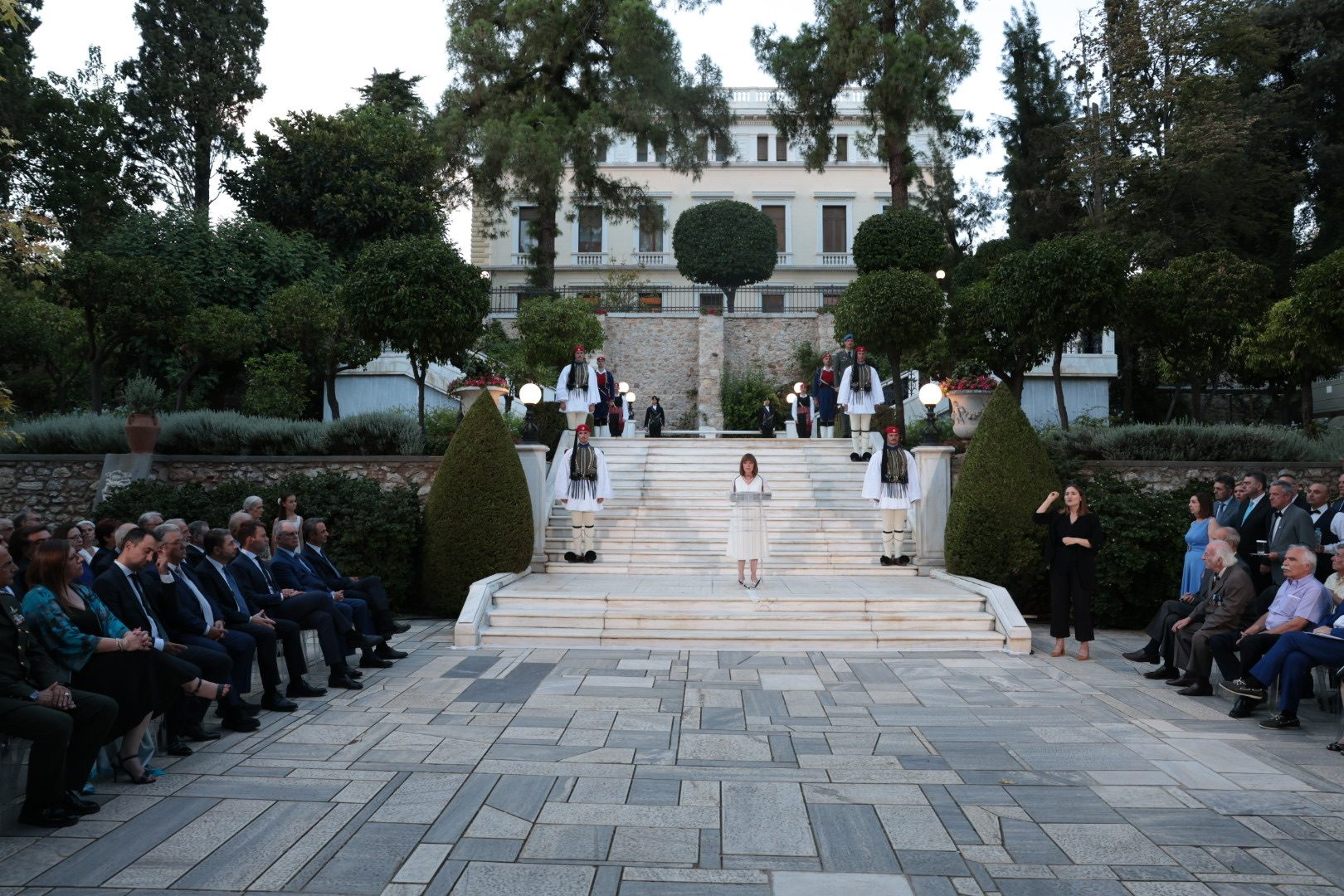 Δεξίωση για την 50η επέτειο για την αποκατάσταση της Δημοκρατίας