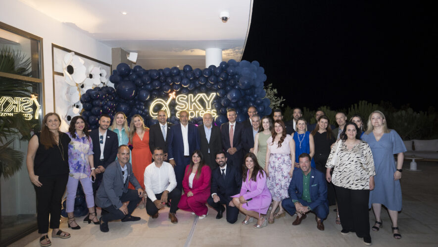 sky express event eleftherios venizelos eidiseis nea ellada kosmos adologala