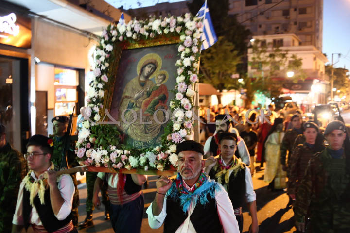 Ταύρος: Πάνδημη η Ιερά Λιτάνευση της Θαυματουργού Εικόνας της Παναγίας Ταυριώτισσας