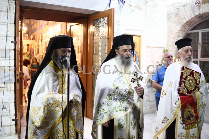Ταύρος: Πάνδημη η Ιερά Λιτάνευση της Θαυματουργού Εικόνας της Παναγίας Ταυριώτισσας