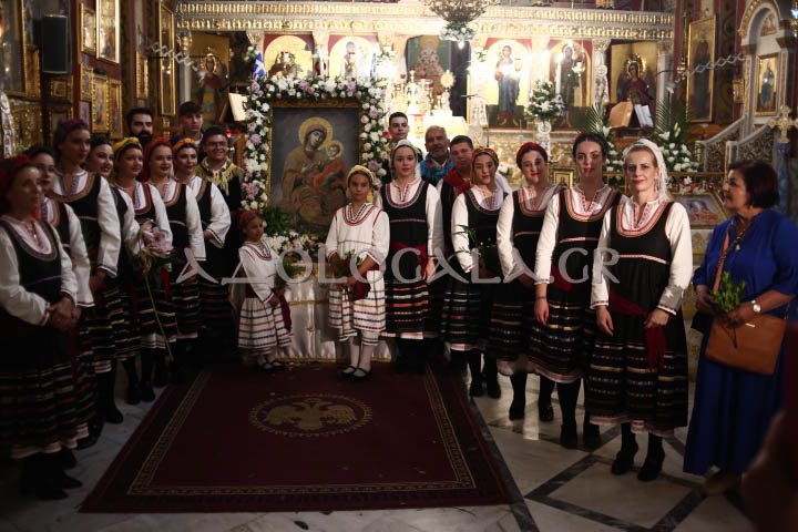 Ταύρος: Πάνδημη η Ιερά Λιτάνευση της Θαυματουργού Εικόνας της Παναγίας Ταυριώτισσας