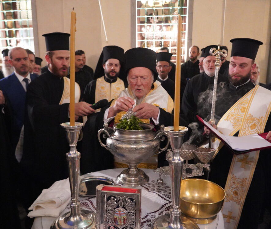 Eγκαίνια αναστηλωμένων κελίων Καθεδρικού Ναού των Εισοδίων της Θεοτόκου στο Πέρα egkainia oikoumenikos patriarxis eidiseis nea phanari peran ekklisiastikes eidiseis arxi indiktoy enimerosi vartholomaios (2)