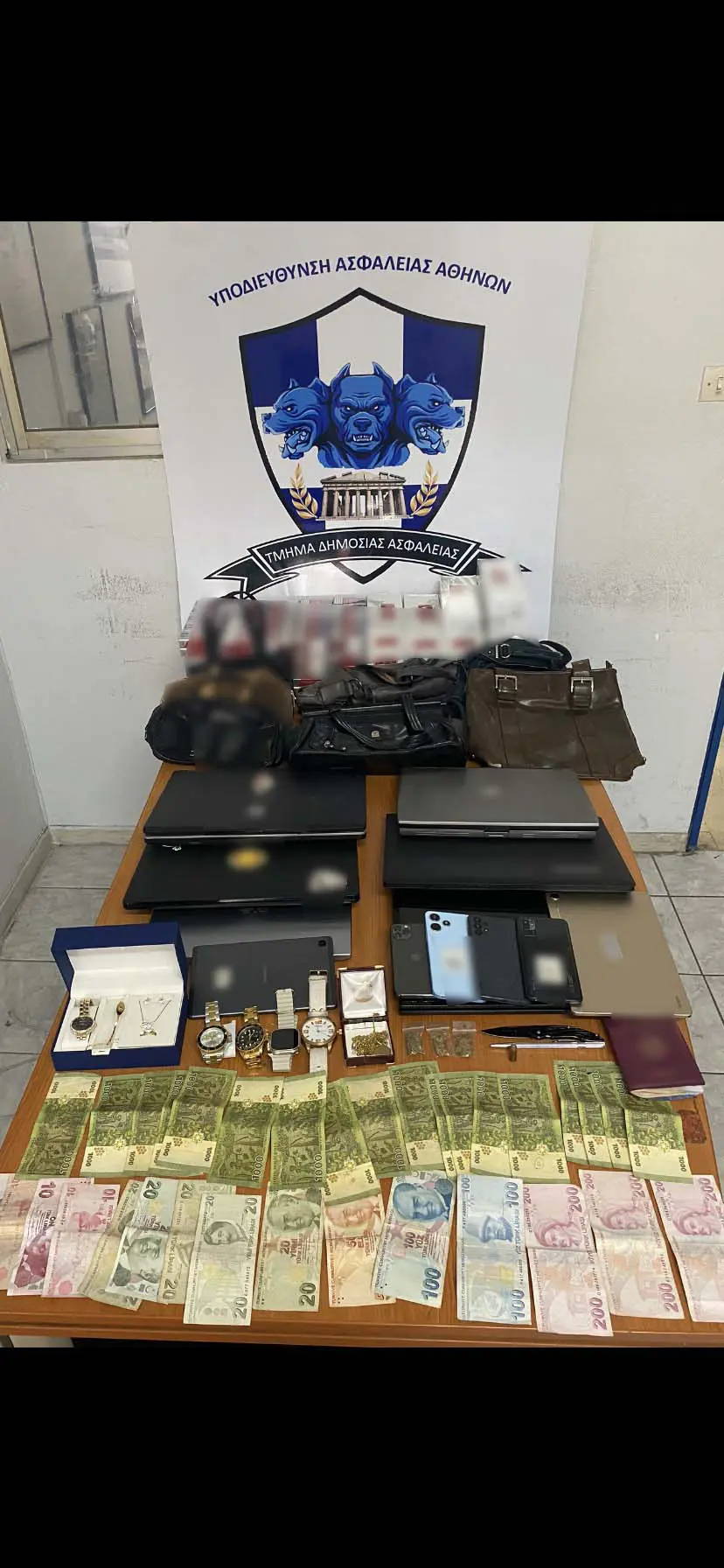 14 άτομα συνελήφθησαν σε δράση της Ελληνικής Αστυνομίας για την αντιμετώπιση «εγκλημάτων δρόμου»