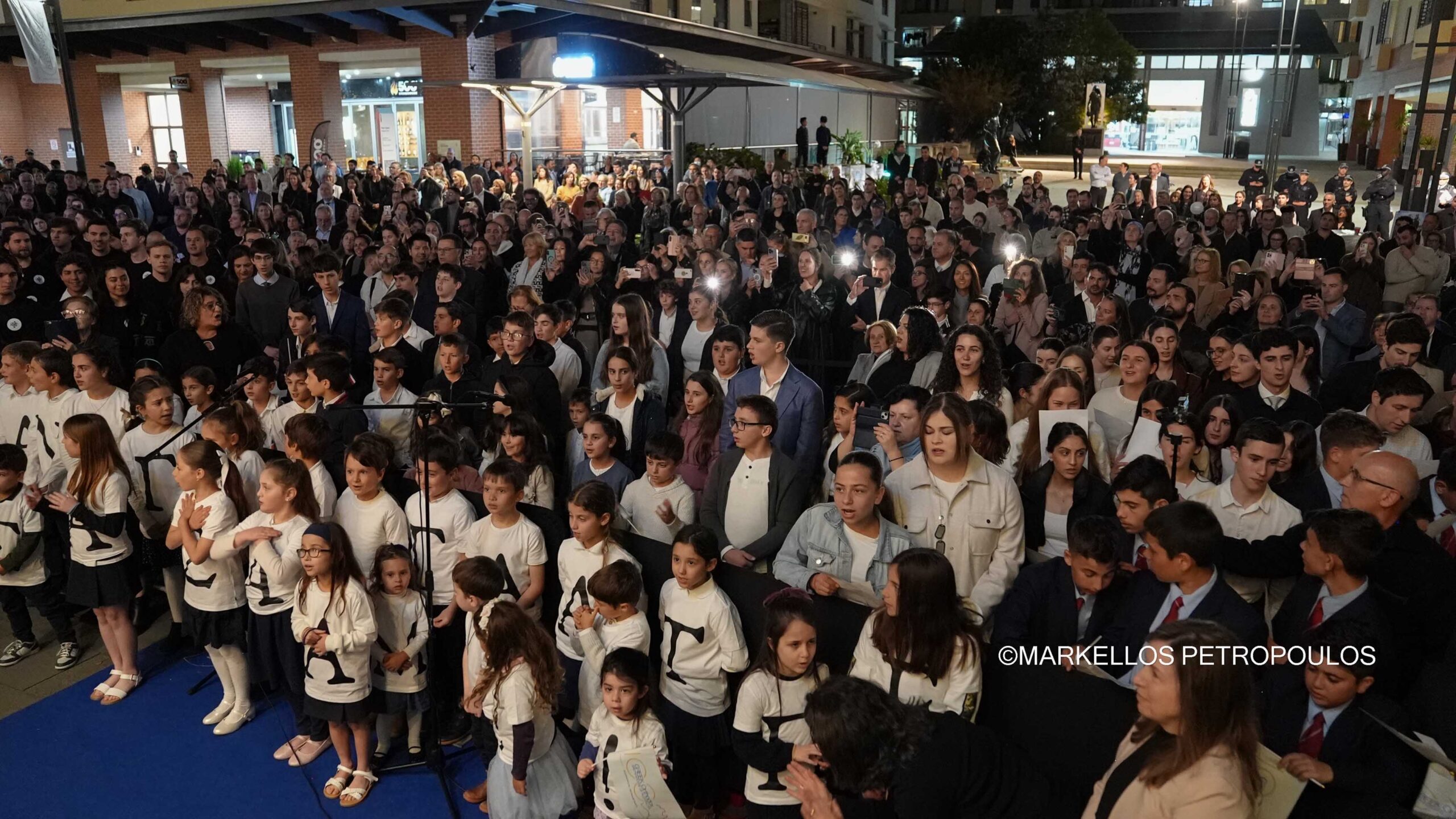 Υποδοχή του Οικουμενικού Πατριάρχη στον Ι.Ν. Αναστάσεως του Χριστού στο Κόγκαρα του Σύδνεϋ KOGARAH_australia_news_orthodox_religious_greeks_hellas_omogeneia_ecclesia_adologala (2)