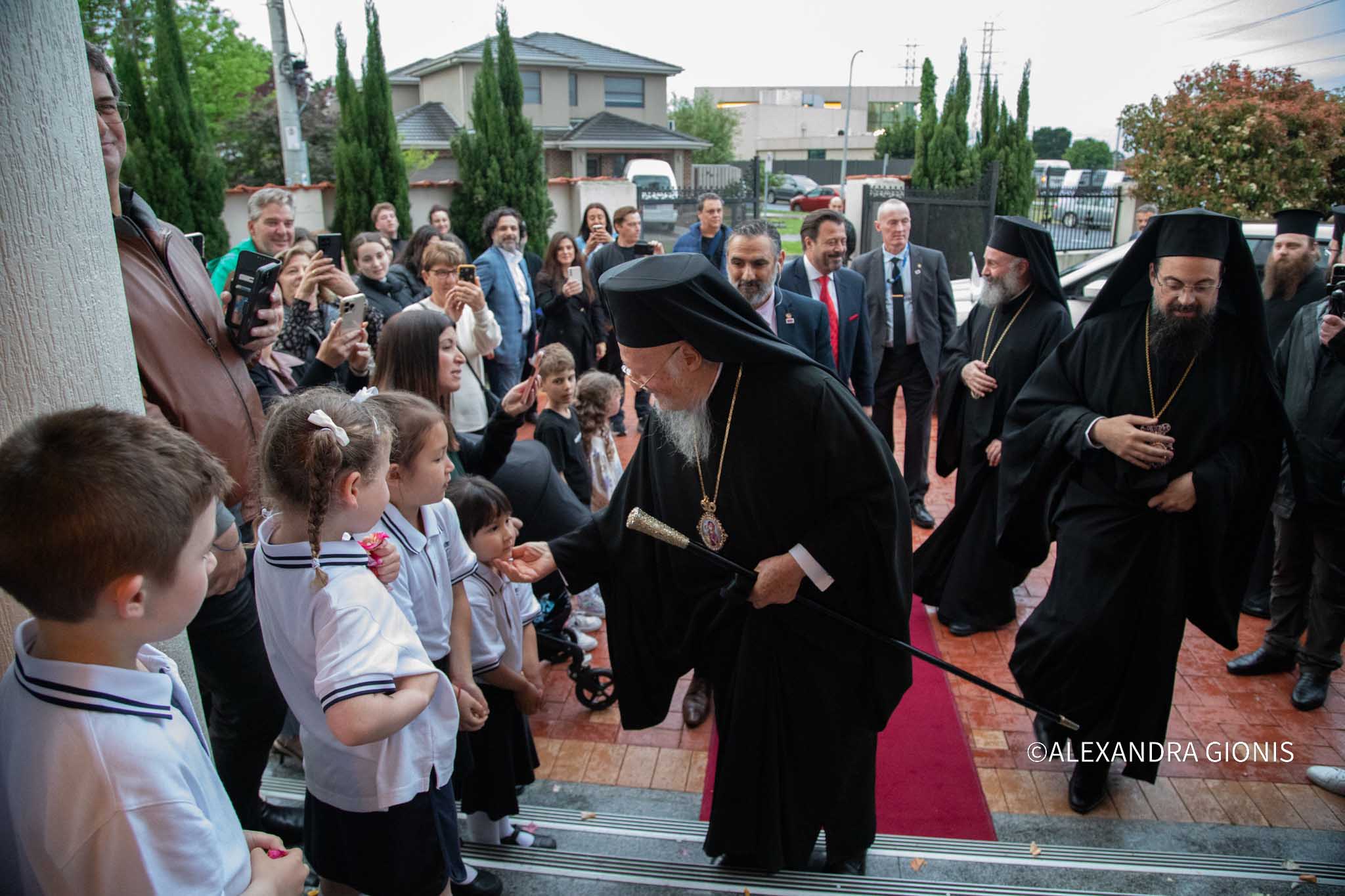 Ο Οικουμενικός Πατριάρχης στην Ενορία Μεταμορφώσεως του Σωτήρος, της Ιεράς Επισκοπής Χώρας THOMASTOWN-EPISKOPI-CHORAS-AUSTRALIA-ECUMENICAL-PATRIACH-VISITED-NEWS-ADOLOGALA (3)
