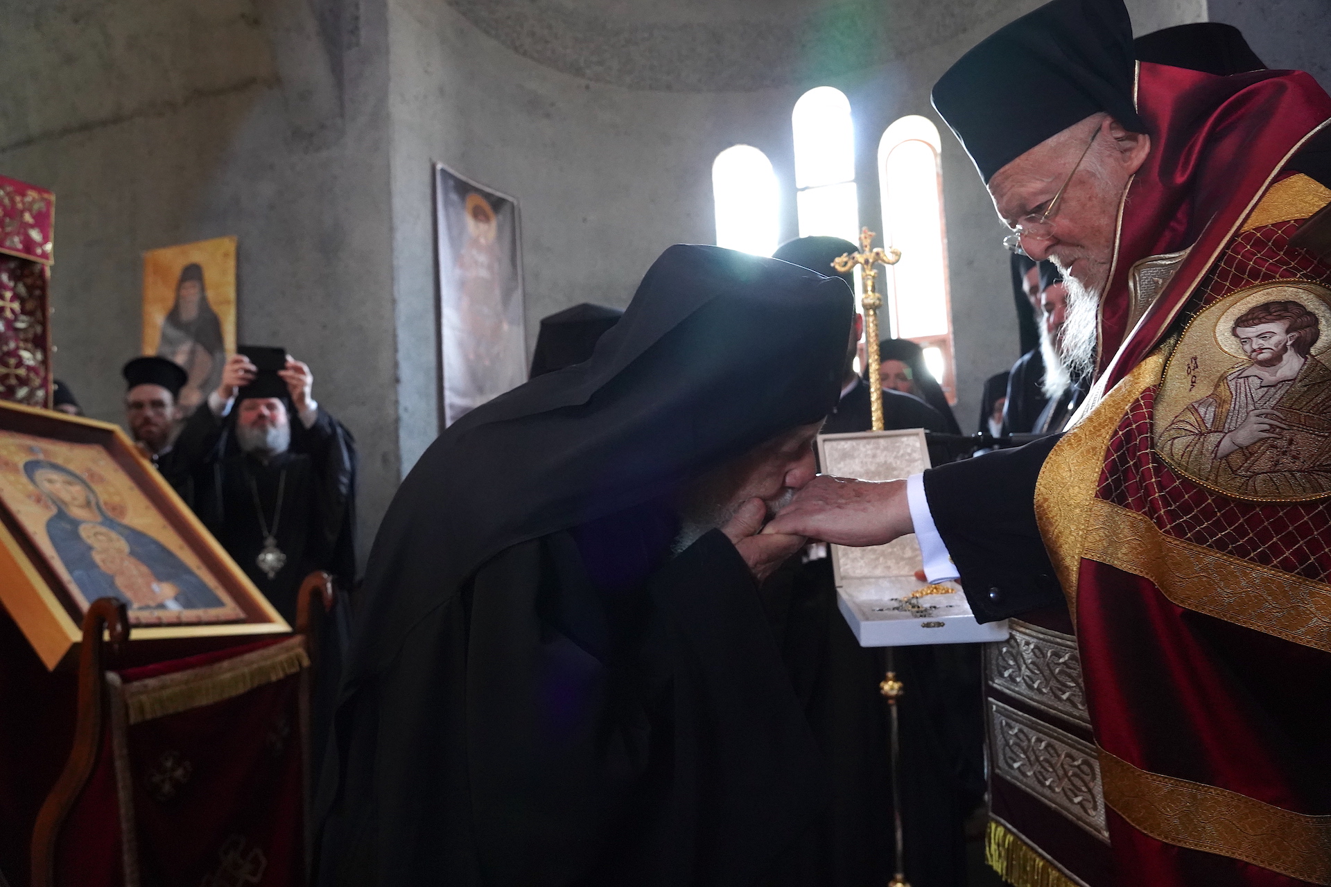Πλήθος πιστών καλωσόρισαν τον Οικουμενικό Πατριάρχη στην Ι. Μονή Παντανάσσης Σύδνεϋ (Φωτογραφίες)