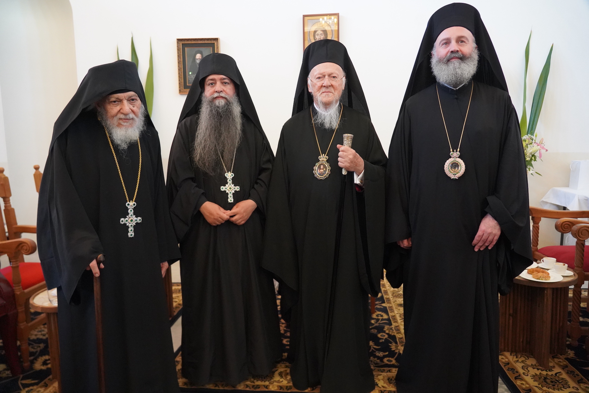 Πλήθος πιστών καλωσόρισαν τον Οικουμενικό Πατριάρχη στην Ι. Μονή Παντανάσσης Σύδνεϋ (Φωτογραφίες)