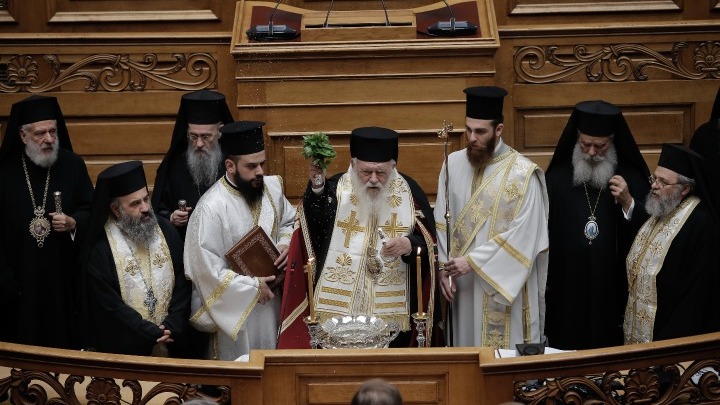 Tελετή αγιασμού στη Βουλή