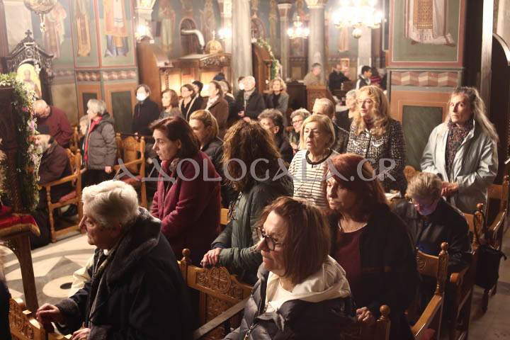 Λαμπρός εσπερινός για τον Άγιο Απόστολο Ανδρέα στο Γηροκομείο Αθηνών (Φωτογραφίες) ieros_naos_agiou_andrea_apostolos_girokomeio_athinon_athens_greece_orthodoxia_karpathakis_vangelis_photografia_adologala