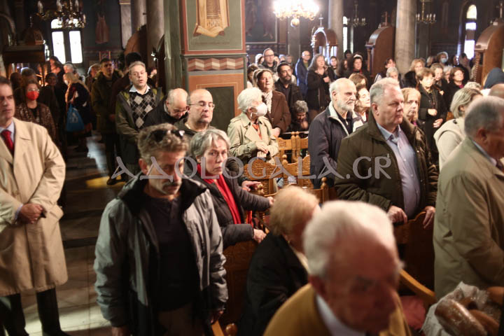 Αρχιερατική Θεία Λειτουργία για τον Άγιο Απόστολο Ανδρέα στο Γηροκομείο Αθηνών (Φωτογραφίες) 