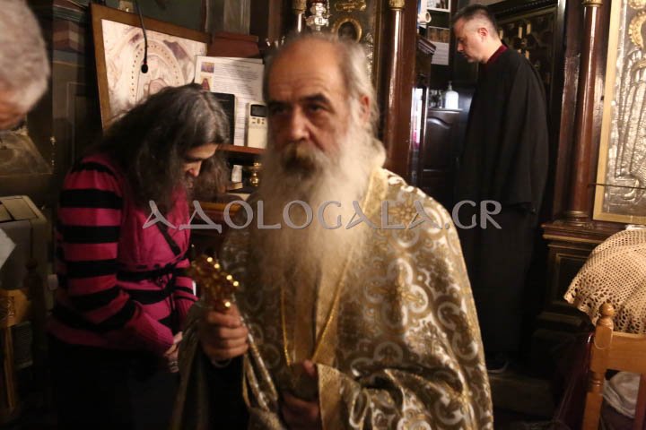 Λαμπρός εσπερινός για τον Άγιο Απόστολο Ανδρέα στο Γηροκομείο Αθηνών (Φωτογραφίες) ieros_naos_agiou_andrea_apostolos_girokomeio_athinon_athens_greece_orthodoxia_karpathakis_vangelis_photografia_adologala