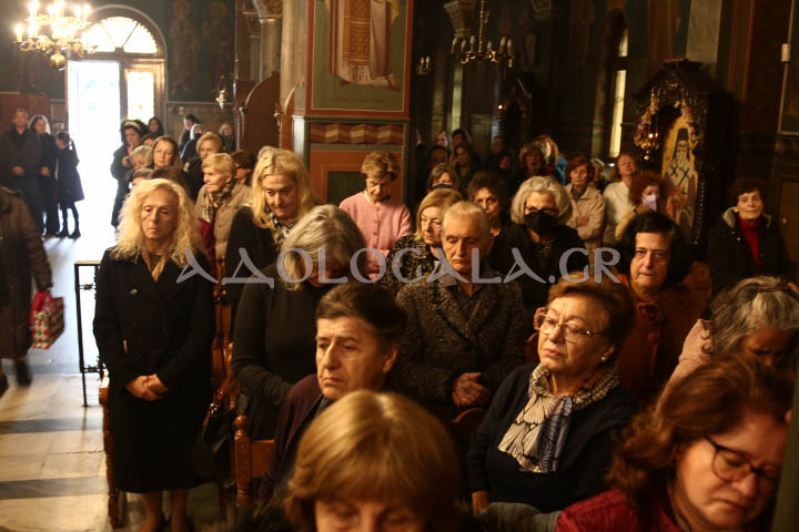Αρχιερατική Θεία Λειτουργία για τον Άγιο Απόστολο Ανδρέα στο Γηροκομείο Αθηνών (Φωτογραφίες) 