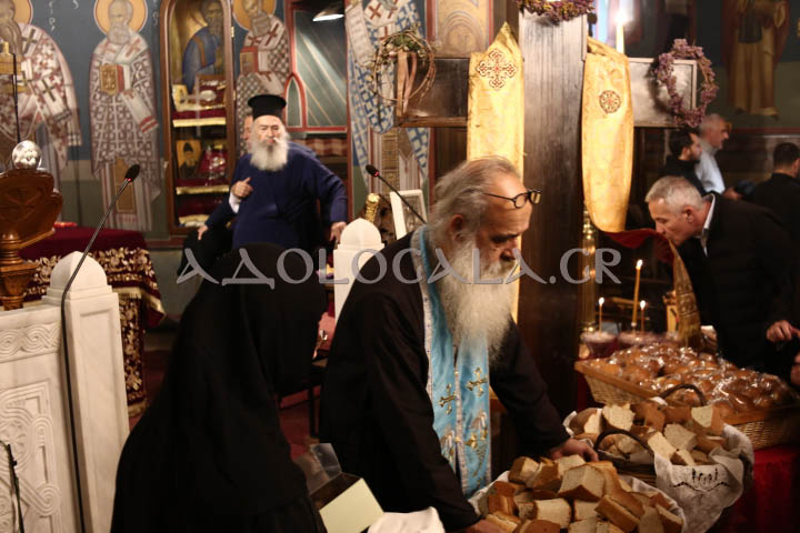 Λαμπρός εσπερινός για τον Άγιο Απόστολο Ανδρέα στο Γηροκομείο Αθηνών (Φωτογραφίες) ieros_naos_agiou_andrea_apostolos_girokomeio_athinon_athens_greece_orthodoxia_karpathakis_vangelis_photografia_adologala