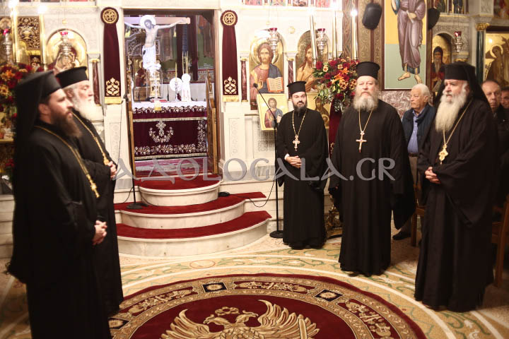 Αθήνα: Λαμπρός Αρχιερατικός Εσπερινός για τον Άγιο Στυλιανό στο Γκύζη (Φωτογραφίες) ieros_naos_agiou_stylianou_gyzi_athina_enoria_neoi_panygiri_esperinos_ieros_naos_evripoy_xrysostomos_vangelis_karpathakis_photografia_