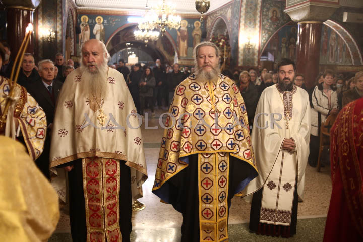 Αθήνα: Λαμπρός Αρχιερατικός Εσπερινός για τον Άγιο Στυλιανό στο Γκύζη (Φωτογραφίες) ieros_naos_agiou_stylianou_gyzi_athina_enoria_neoi_panygiri_esperinos_ieros_naos_evripoy_xrysostomos_vangelis_karpathakis_photografia_