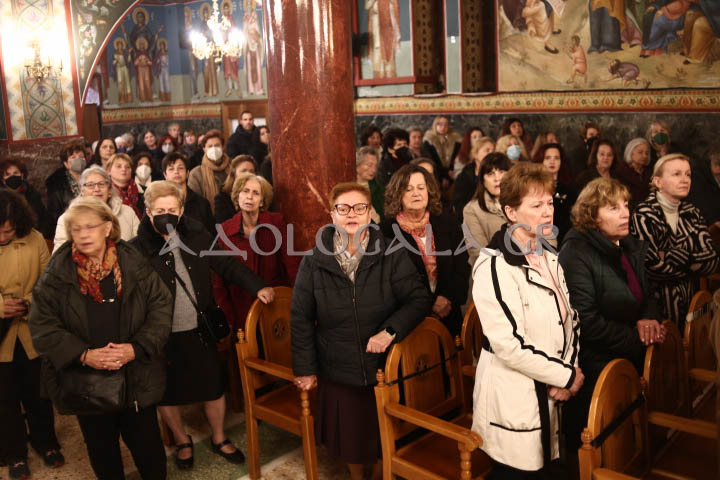 Αθήνα: Λαμπρός Αρχιερατικός Εσπερινός για τον Άγιο Στυλιανό στο Γκύζη (Φωτογραφίες) ieros_naos_agiou_stylianou_gyzi_athina_enoria_neoi_panygiri_esperinos_ieros_naos_evripoy_xrysostomos_vangelis_karpathakis_photografia_