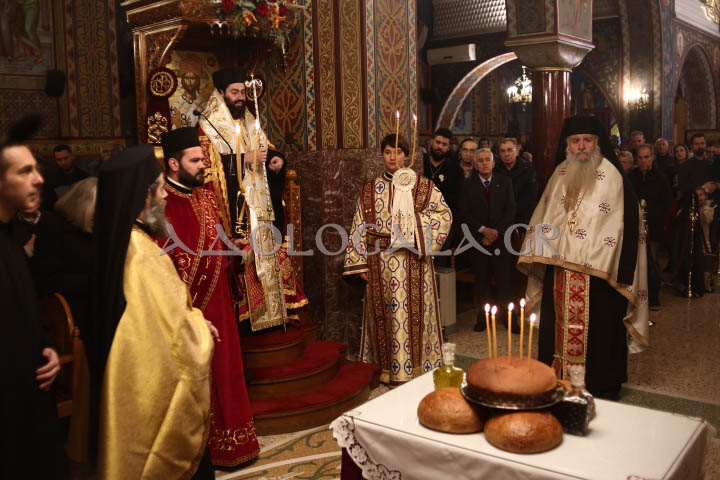 Αθήνα: Λαμπρός Αρχιερατικός Εσπερινός για τον Άγιο Στυλιανό στο Γκύζη (Φωτογραφίες) ieros_naos_agiou_stylianou_gyzi_athina_enoria_neoi_panygiri_esperinos_ieros_naos_evripoy_xrysostomos_vangelis_karpathakis_photografia_