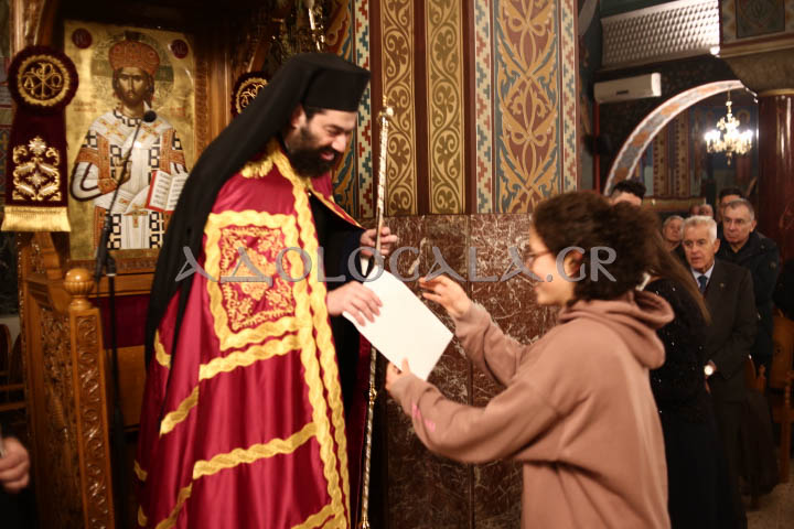 Αθήνα: Λαμπρός Αρχιερατικός Εσπερινός για τον Άγιο Στυλιανό στο Γκύζη (Φωτογραφίες) ieros_naos_agiou_stylianou_gyzi_athina_enoria_neoi_panygiri_esperinos_ieros_naos_evripoy_xrysostomos_vangelis_karpathakis_photografia_