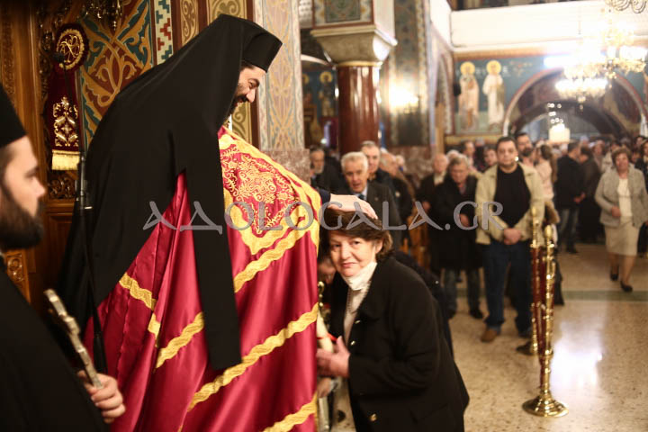 Αθήνα: Λαμπρός Αρχιερατικός Εσπερινός για τον Άγιο Στυλιανό στο Γκύζη (Φωτογραφίες) ieros_naos_agiou_stylianou_gyzi_athina_enoria_neoi_panygiri_esperinos_ieros_naos_evripoy_xrysostomos_vangelis_karpathakis_photografia_