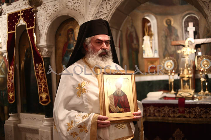 Επίσκοπος Φωτικής Νεκτάριος: «Η ομόνοια και η ειρήνη σώζει την οικογένεια» - Λαμπρός εσπερινός του Αγίου Σάββα στο Αντικαρκινικό Νοσοκομείο Αθηνών ieros_naos_agiou_Savva_igiasmenou_antikarkiniko_nosokomeio_athinon_athens_greece_orthodoxia_karpathakis_vangelis_photografia_adologala