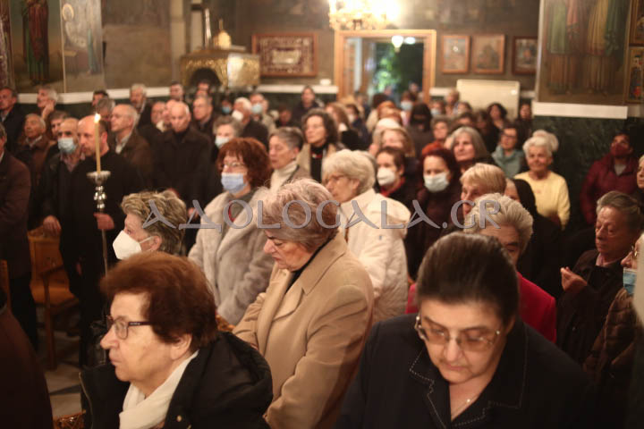 Επίσκοπος Φωτικής Νεκτάριος: «Η ομόνοια και η ειρήνη σώζει την οικογένεια» - Λαμπρός εσπερινός του Αγίου Σάββα στο Αντικαρκινικό Νοσοκομείο Αθηνών ieros_naos_agiou_Savva_igiasmenou_antikarkiniko_nosokomeio_athinon_athens_greece_orthodoxia_karpathakis_vangelis_photografia_adologala