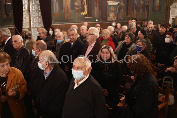 Μητροπολίτης Κορωνείας: «Όλοι μας είμαστε σε σύγχυση, σε κατάσταση ταραχής, αγωνίας, εκνευρισμών» - Λαμπρός εσπερινός του Αγίου Νικολάου στη Καλλιθέα (Φωτογραφίες) ieros_naos_agiou_nikolaou_kallithea_mitropolitis_koroneias_athens_greece_orthodoxia_karpathakis_vangelis_photografia_adologala