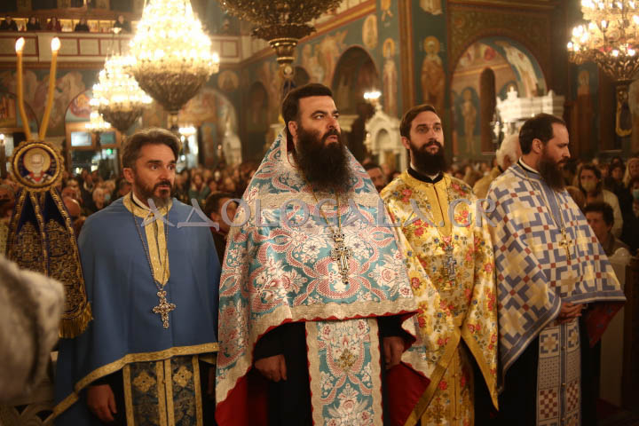Μητροπολίτης Κορωνείας: «Όλοι μας είμαστε σε σύγχυση, σε κατάσταση ταραχής, αγωνίας, εκνευρισμών» - Λαμπρός εσπερινός του Αγίου Νικολάου στη Καλλιθέα (Φωτογραφίες) ieros_naos_agiou_nikolaou_kallithea_mitropolitis_koroneias_athens_greece_orthodoxia_karpathakis_vangelis_photografia_adologala