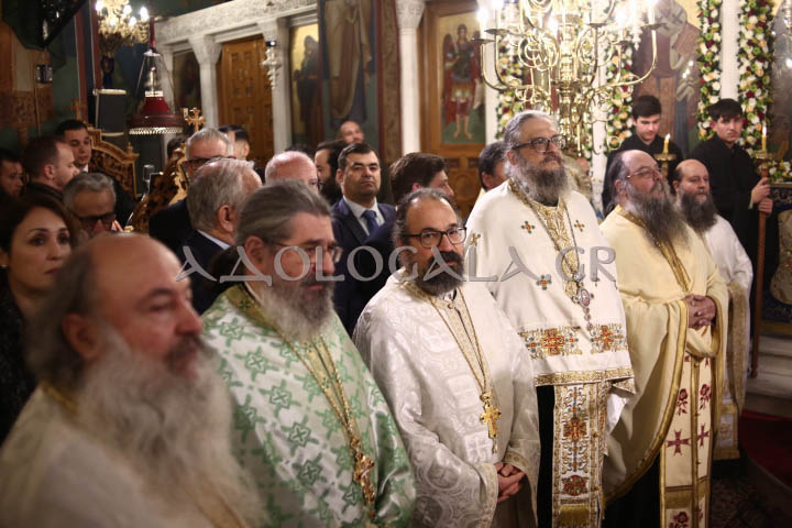 Μητροπολίτης Κορωνείας: «Όλοι μας είμαστε σε σύγχυση, σε κατάσταση ταραχής, αγωνίας, εκνευρισμών» - Λαμπρός εσπερινός του Αγίου Νικολάου στη Καλλιθέα (Φωτογραφίες) ieros_naos_agiou_nikolaou_kallithea_mitropolitis_koroneias_athens_greece_orthodoxia_karpathakis_vangelis_photografia_adologala