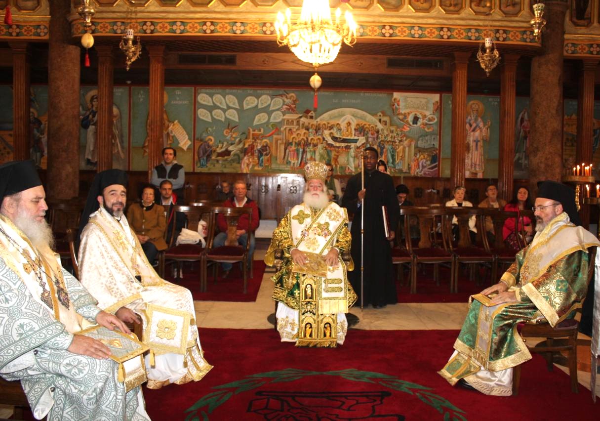 Λαμπρά εορτάστηκε η εορτή του Οσίου Σάββα του Ηγιασμένου στο Πατριαρχείο Αλεξανδρείας (Φωτογραφίες) osios_savvas_patriarxeio_adologala (2)