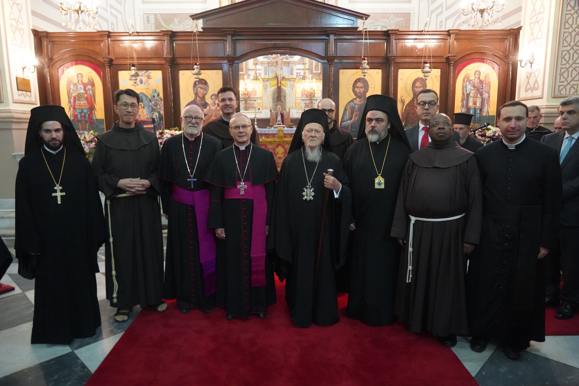 Θυρανοίξια Ιερού Ναού Κοιμήσεως της Θεοτόκου στη Σμύρνη thyranoixia smyrni ieros naos koimiseos tis theotokou adologala.gr news orthoxia ecclesia (5)