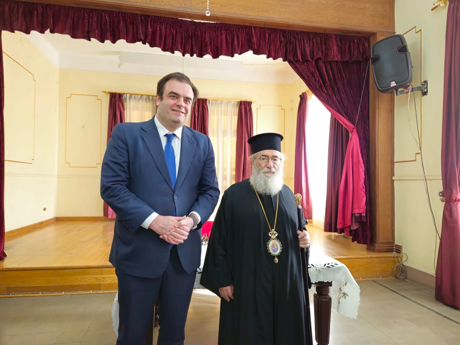 Επίσκεψη του Έλληνα Υπουργού Παιδείας στην Αμπέτειο Σχολή Καίρου ypourgos paideias ellados cairo egypt news world adologala (10)