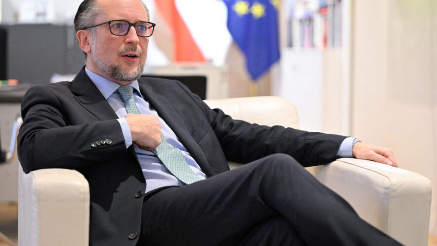 Αυστρία: Ο υπουργός Εξωτερικών μεταβατικός καγκελάριος, με την Ακροδεξιά προ των πυλών