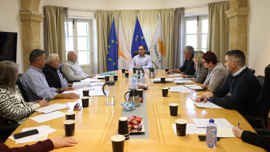 Συνάντηση ΥΠΕΣ Κωνσταντίνου Ιωάννου με την Παγκύπρια Οργάνωση Πολυτέκνων