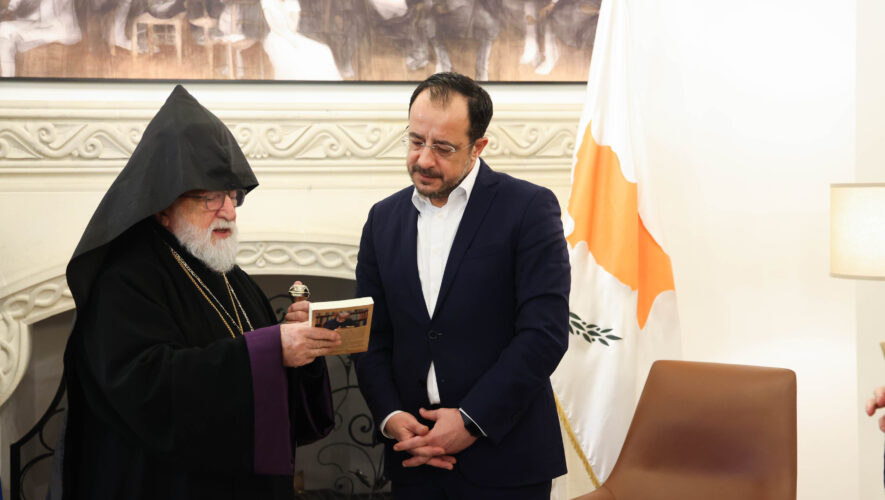 Στο Προεδρικό ο Αρχιεπίσκοπος των Αρμενίων Κύπρου