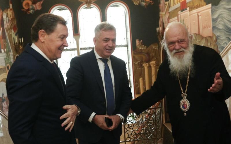Συνάντηση Αρχιεπισκόπου Ιερωνύμου με τον Δήμαρχο του Δήμου Γεωργίου Καραϊσκάκη Νομού Άρτης