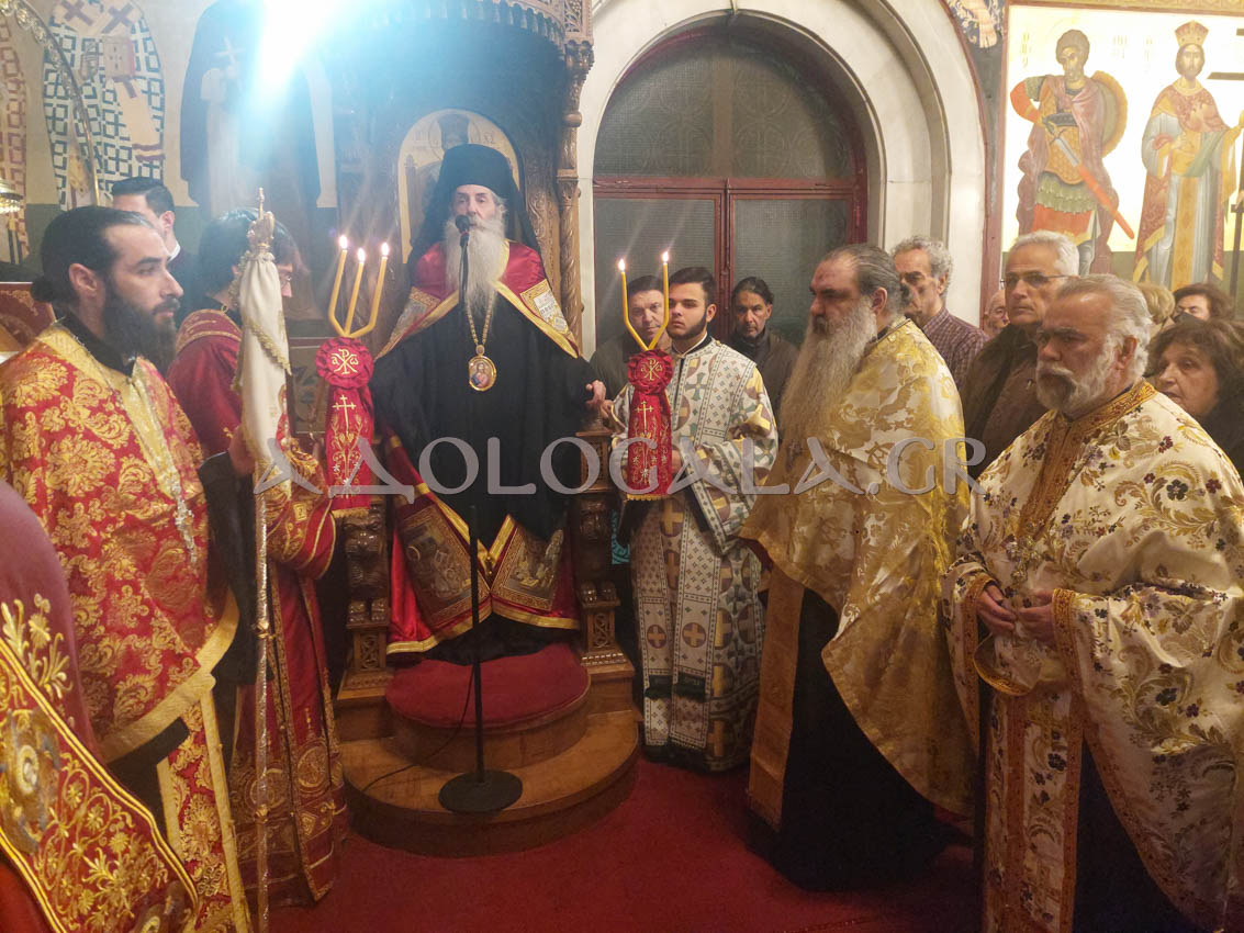 ΦΩΤΟΡΕΠΟΡΤΑΖ: Αρχιερατικός πανηγυρικός Εσπερινός και Ιερά Λιτάνευση για τον Άγιο Χαράλαμπο στη Καστέλλα