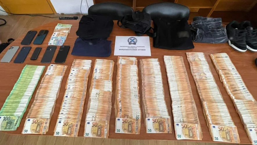 Μεγάλη επιτυχία της ΕΛΑΣ - Εξιχνιάστηκε κλοπή από οικία στην περιοχή της Νέας Ερυθραίας με μεγάλη λεία