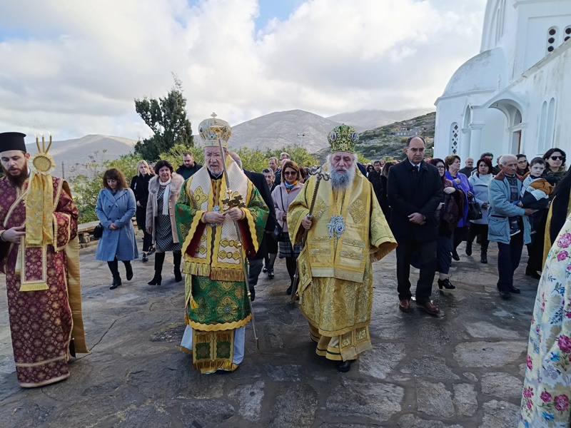 Η μνήμη του Οσίου Αρσενίου στο νησί της Πάρου Η μνήμη του Οσίου Αρσενίου στο νησί της Πάρου