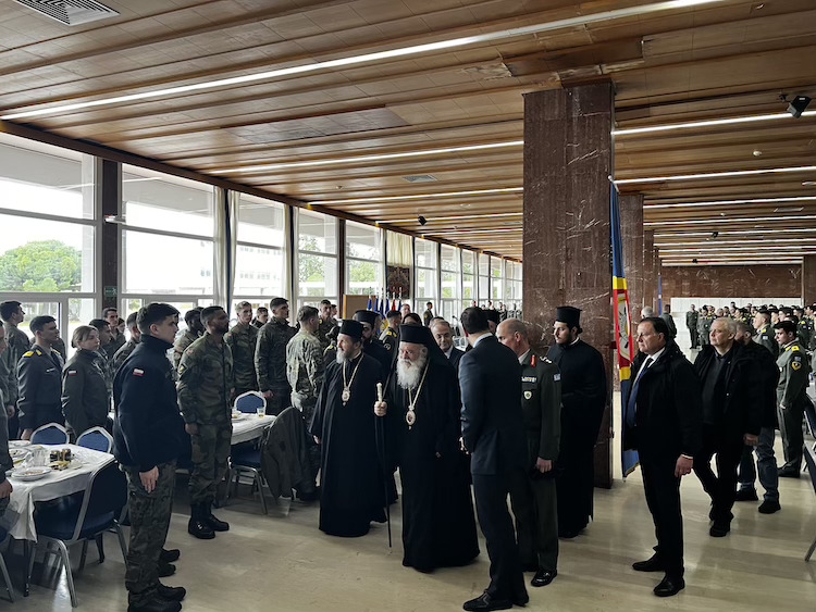 Γεύμα προς τιμή του Αρχιεπισκόπου Ιερωνύμου στην Στρατιωτική Σχολή Ευελπίδων