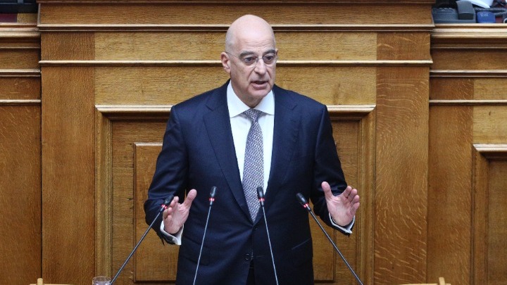 Με συναυλία και απαγγελίες κειμένων ξεκίνησε η εκδήλωση για τα Τέμπη στο Σύνταγμα - Σε λίγο η ψηφοφορία στη πρόταση Δυσπιστίας στη Κυβέρνηση 