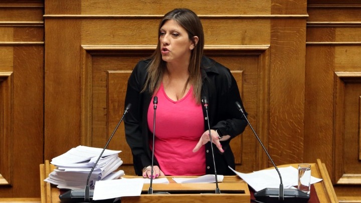 Με συναυλία και απαγγελίες κειμένων ξεκίνησε η εκδήλωση για τα Τέμπη στο Σύνταγμα - Σε λίγο η ψηφοφορία στη πρόταση Δυσπιστίας στη Κυβέρνηση 