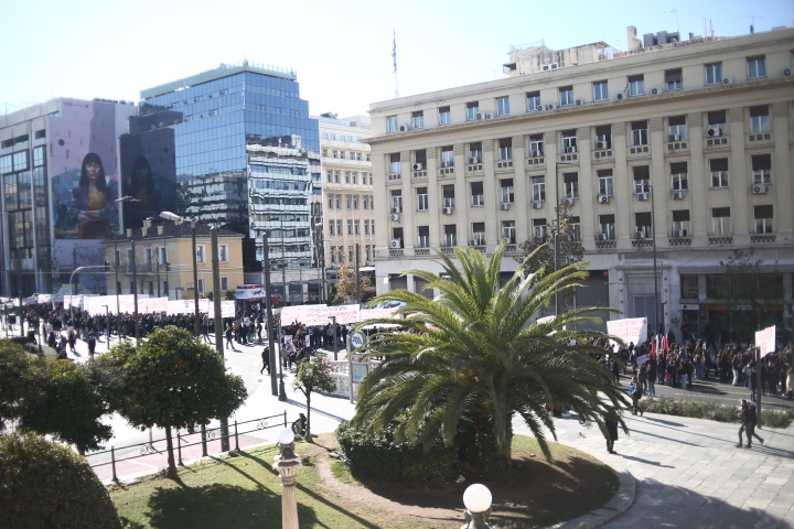 Σε απεργιακό κλοιό η χώρα σήμερα Τετάρτη 9 Απριλίου 2025