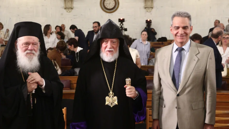 Ο Αρχιεπίσκοπος Ιερώνυμος στην παρουσίαση του βιβλίου του Καθολικού Αράμ Α' με τίτλο: "Η Αρμενική Εκκλησία" , αρχιεπίσκοπος, ιερώνυμος, ειδήσεις, νέα, εκκλησία, ορθοδοξία, ενημέρωση, κόσμος, αθήνα, ελλάδα, πολιτική, σήμερα, ιερωνύμου, εκκλησίες, κληρικοί, βιβλίο, παρουσίαση, βενιζέλος, πασοκ,λουδάρος,Blogs,aram-armenian-orthodox-news-world-jeronymo-adologala-athens-greece-may-2025-english-greece