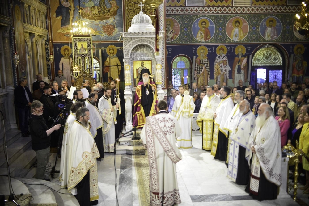 Με κάθε επισημότητα εορτάστηκε ο πολιούχος της Λάρισας, Άγιος Αχίλλιος ο Μυροβλύτης (Εικόνες)