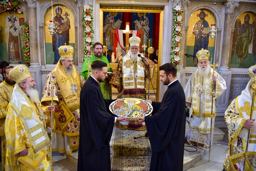 Με κάθε επισημότητα εορτάστηκε ο πολιούχος της Λάρισας, Άγιος Αχίλλιος ο Μυροβλύτης (Εικόνες)