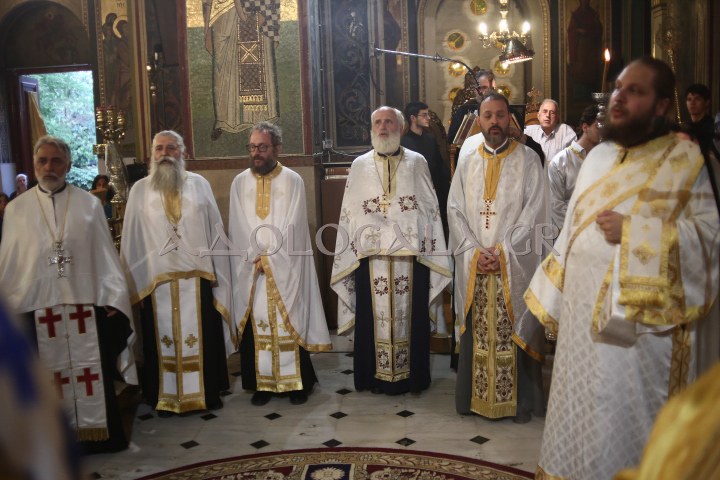 Παρουσία πλήθους πιστών η Ιερά Λιτάνευση της Εικόνας του Ιδρυτή της Ελλαδικής Εκκλησίας, Αποστόλου Παύλου στην Αθήνα 