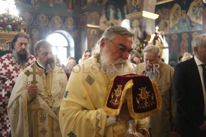 ΦΩΤΟΡΕΠΟΡΤΑΖ: Η Σύναξη των Δώδεκα Πρωτοκορυφαίων Αποστόλων στον πανηγυρίζοντα Ιερό Ναό στην Καλλιθέα 