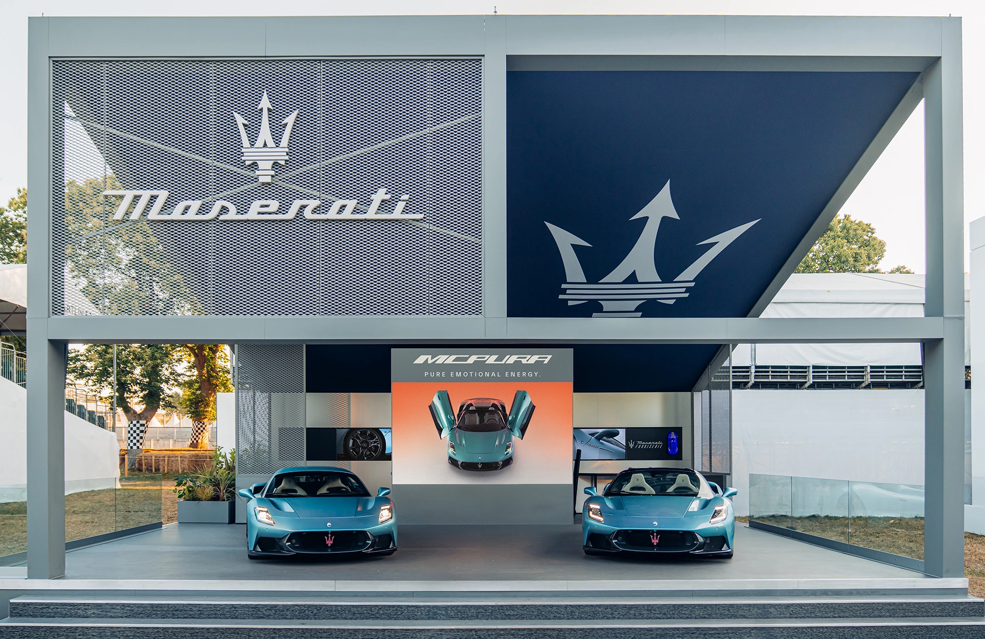 Η Maserati αφήνει το στίγμα της στο Φεστιβάλ Ταχύτητας Goodwood 2025 - Ντεμπούτο για το νέο MCPURA Super Sports Car (Εικόνες) 